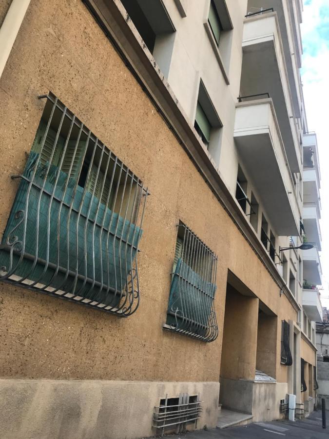4 Personnes Appart 60 M2 Terrasse 35M2 Sejour Sud 2 Vraies Chambres Gare Saint-Charles Universite マルセイユ エクステリア 写真